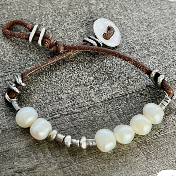 Rare Silpada Natural Pearl 925 Sterling Silver Brown Leather Button Bracelet - Picture 6 of 7